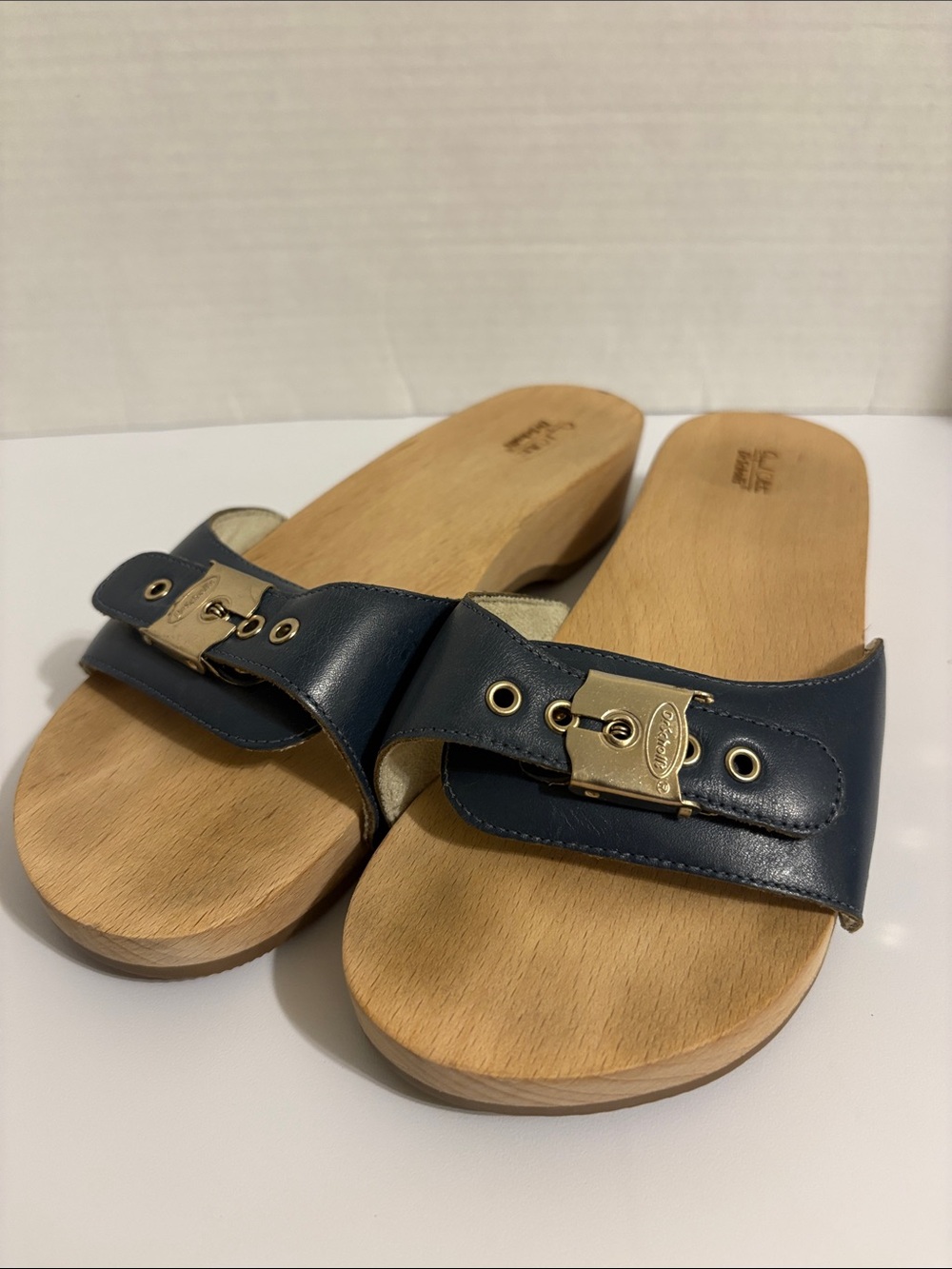 Dr. Scholl’s Original Navy Leather Wooden Slide Sandals with Gold Buckle Sz 7